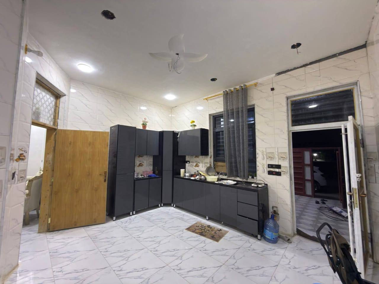 بيت للبيع مجمع حجي حسين مقابل المستشفى بشارع ١٥ثاني للاستفسار
***********
***********
