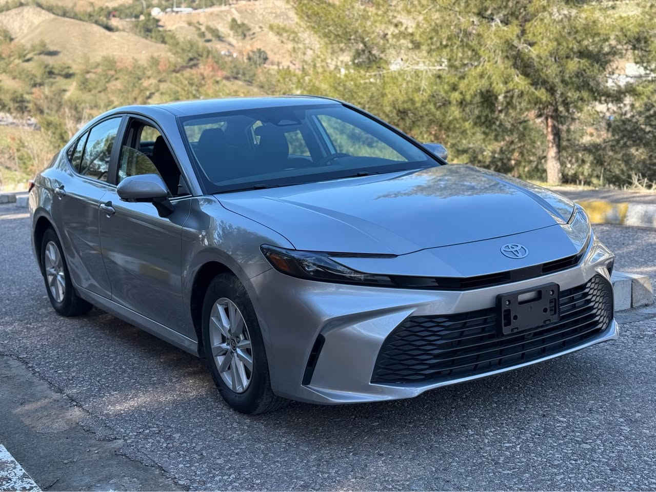 السلام عليكم 
كامرى 2025 شكل جديد هايبرد 🌿
السعر :207ومجال قليل  
السياره امامى و خلفى كبس مكفول من شخوط و رصعات 
ملاحظة السيارة :حادث فقط دعاميه خلفيه وثلاث قطع كلير امريكى 
سياره معنى كلام زيرو دينار مصرف ما بيها ✅

كافه الرباگات سليمه 100%🛑 

المواصفات : LE
‏‎شاشة   
‏‎كاميرة
اوتو هولد (𝐀𝐮𝐭𝐨 𝐇𝐨𝐥𝐝)  
اوتو ستارات (𝐀𝐮𝐭𝐨 𝐒𝐭𝐚𝐫𝐝)
اوتو ستارات (𝐀𝐮𝐭𝐨 𝐒𝐭𝐨𝐩)
رادار امامي (تحديد مسار)
‏‎رادار جانبي (نقاط عمياء)
‏‎رادار خلفي (التحذير من الاصطدام)
‏‎حساسات امامي
‏‎حساسات خلفي 
نظام (𝐄𝐜𝐨)
نظام (𝐍𝐨𝐫𝐦𝐚𝐥) 
نظام (𝐒𝐩𝐨𝐫𝐭)
تحكمات  استيرن
كشنات كهربائي 
تبريد لمس
لايتات (𝐋𝐞𝐝) ليد زينون بيلادي
بكلايتات (𝐋𝐞𝐝) ليد بيلادي
ويل كروم 
وبعد هواية مواصفات…
‏‎تفاصيل اكثر الاتصال علی ارقام التاليه  
𝐖𝐡𝐚𝐭𝐬𝐀𝐩𝐩-𝐕𝐢𝐛𝐢𝐫
☎️***********

عنوان📍عقره اكر, نينوى
