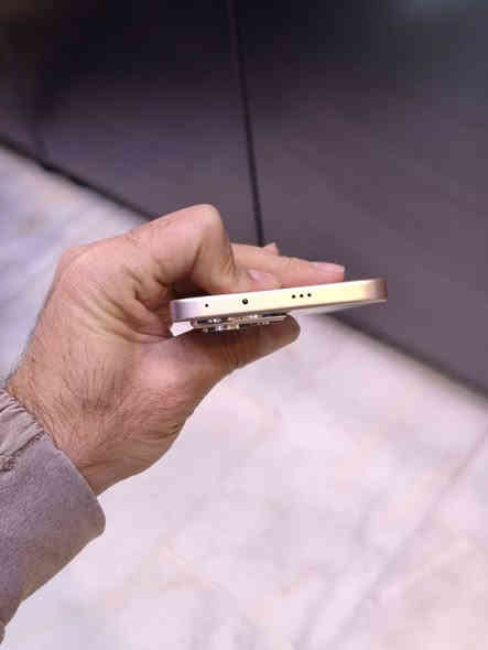 هونر 400 256
نضافة 100

كامل ملحقات

السعر 340 الف

بغداد حي الجهاد

***********
