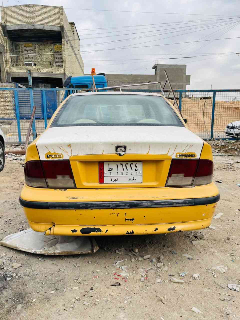 سلام عليكم سمند للبيع موديل 2011 كير محرك فرنسي  سعر 30 وبيه مجال ***********
