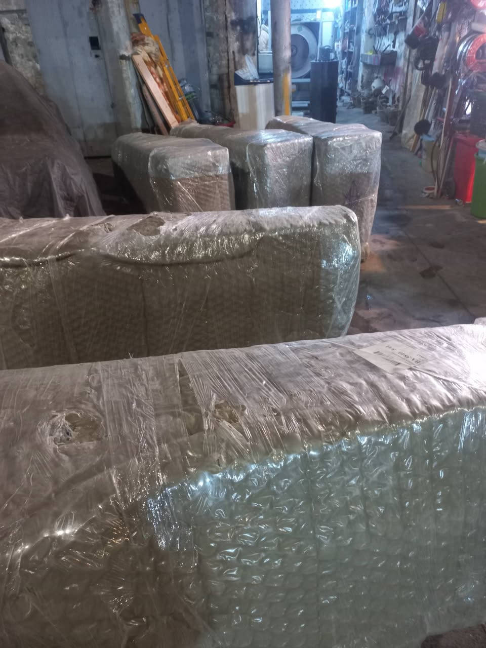 وصول وجبه نورفات جديد غير مستخدم تركي اصلي فول اوتماتيك سحب ودفع ومسدس تنظيف
الاستفسار مراسله الصفحه او الاتصال على الارقام التاليه 
***********
***********
