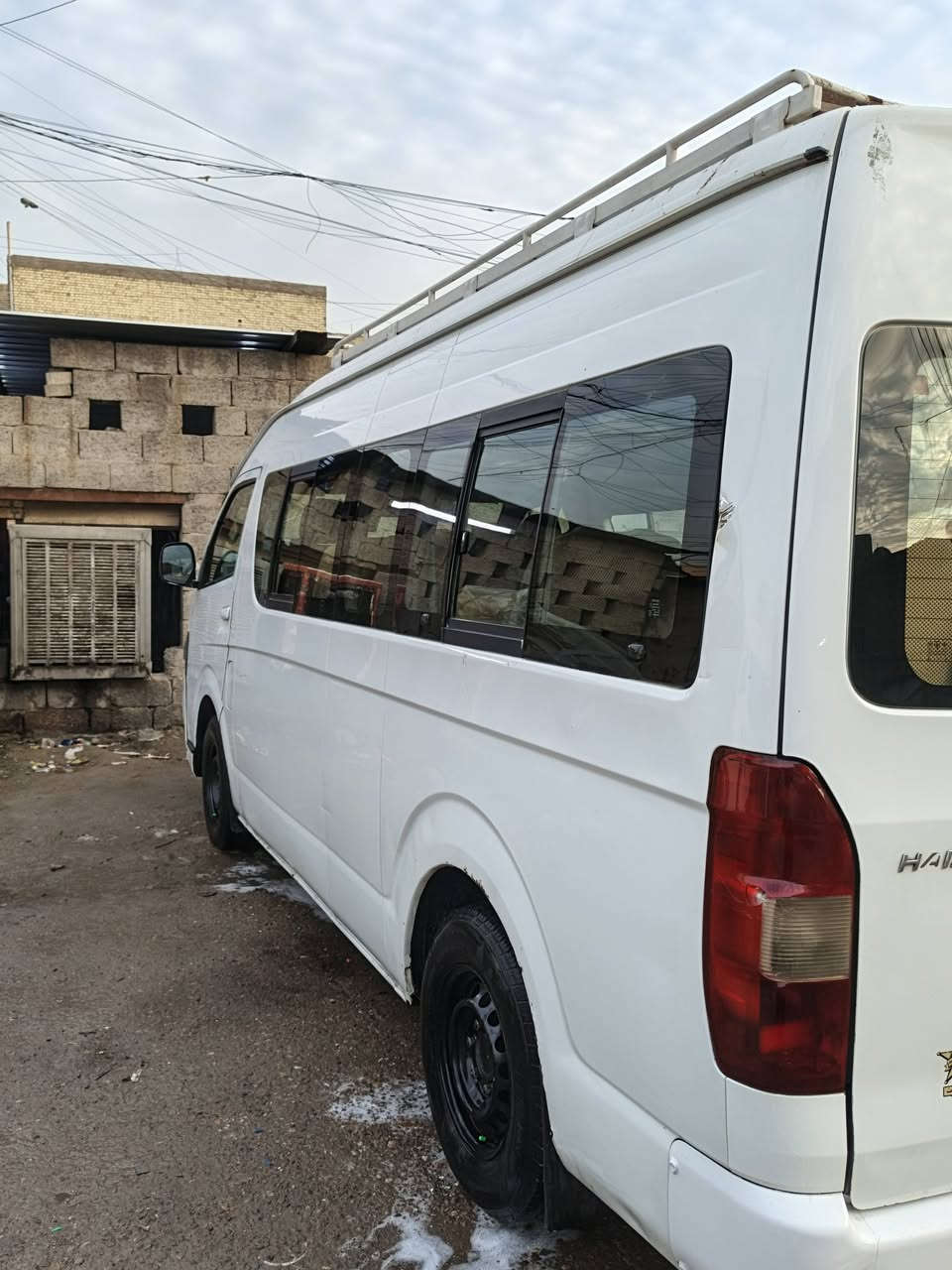 السلام عليكم جمبي عاليه موديل 13سياره تايرات زينه  مكينه بيها تنقيص بالسفره ربع كير اكسن كفاله بيها بارد بالربع وره باب السلايت يم البكلايت والدواير بدايه بيهن مكان بغداد مدينة الصدر *********** بجم هايسه 118بيها مجال
