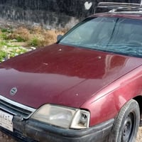 اوبل للبيع موديل ٩٣ مكينه كير جديد السياره اي نقص مابيه اي نقص الاتصال...