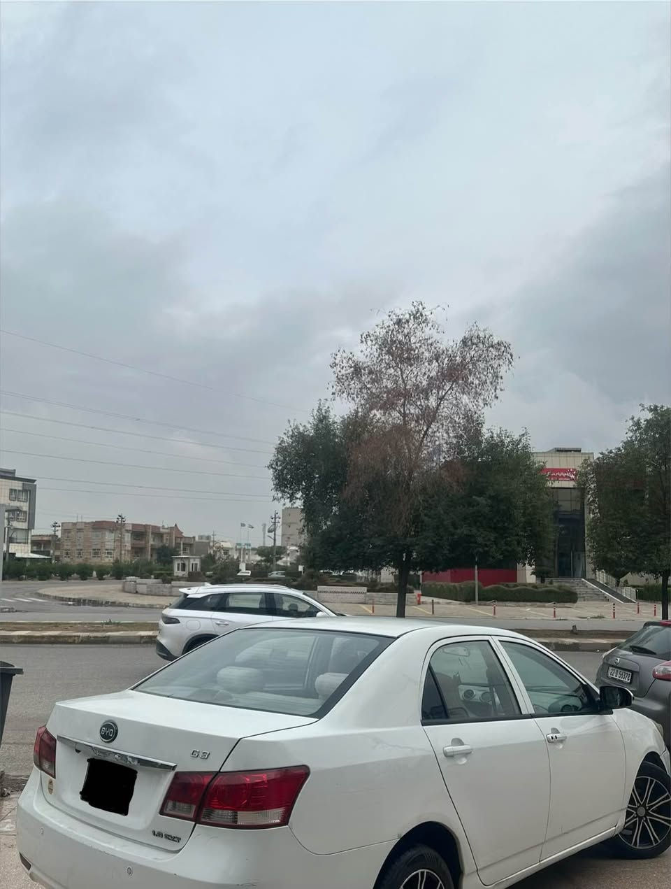 BYD g3 2013 
گێرومەکینە سەنی مەکینەی بوخاری هەیە سەرف دەکا
فوول مواسەفەفاتە بەشەرت ئەوەلیات و حاسیبە
شاشە ئایپاد
سوکان ڤۆلیوم
ویلکەپ
سلاید
حاسە
بەسمە
نرخی ٣٨ وەرەقەو مەجال أربيل, العراق


**إذا كنت صاحب هذا الإعلان وتريد حذفه لأي سبب، رجاءا أرسل رسالة إلى الدعم الفني**