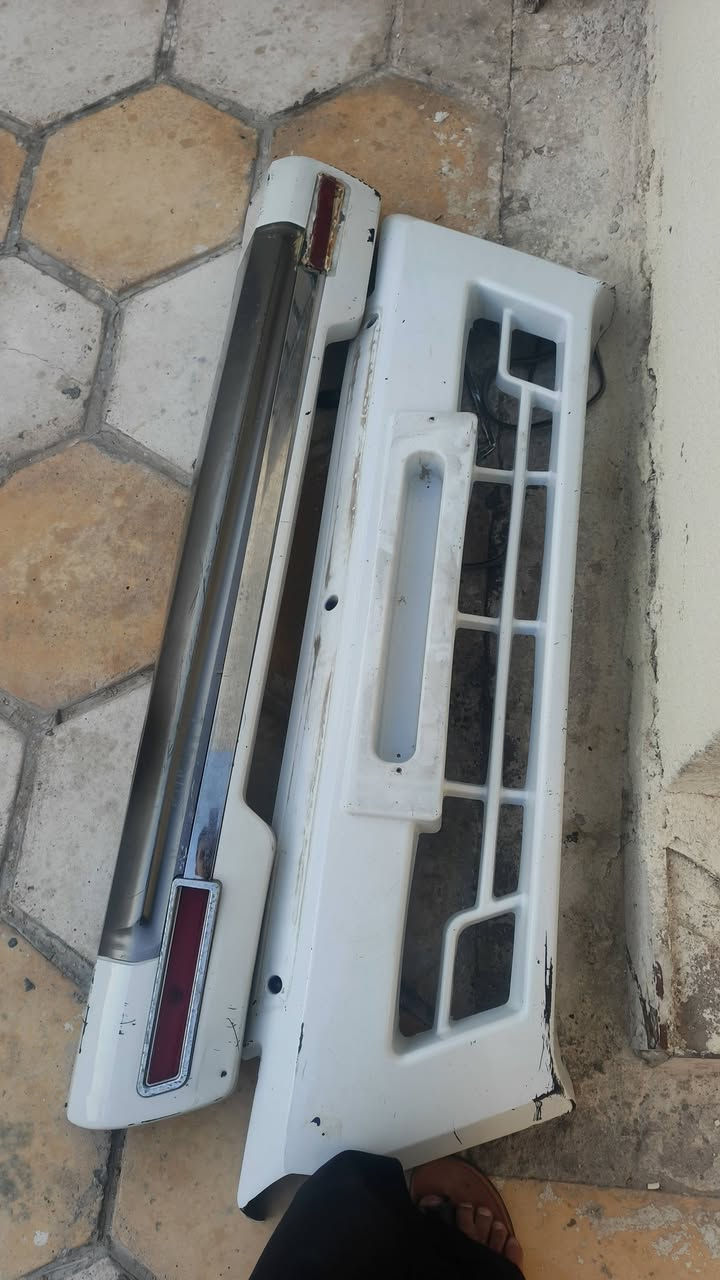جنح ستاركس ودبل دعاميه الامامي ولخلفي لبيع سعرهن كلهن ب٧٥ ناثريه مركز‏‪***********‬‏

