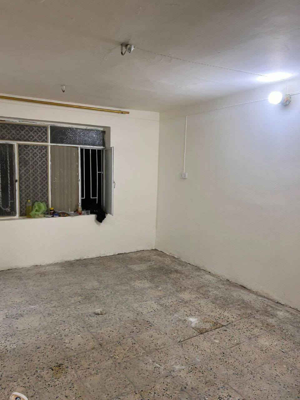 ✨ شقة للإيجار – مناسبة لعائلة صغيرة ✨
📍 الموقع: حي الطياره – خلف الدفاع المدني
📐 المساحة: تقريباً 100 متر
🔹 التفاصيل:
▪️ مطبخ
▪️ صالة
▪️ غرفة نوم
▪️ صحيات
▪️ مخزن صغير
✔️ مناسبة لعائلة صغيرة
💰 الإيجار: 350 ألف دينار
(شامل الماء والكهرباء)
📞 للاستفسار: 

*********** 
#عقارات_بابل
#إيجار
#بيوت_للإيجار
#الحلة
#فرص_عقارية
