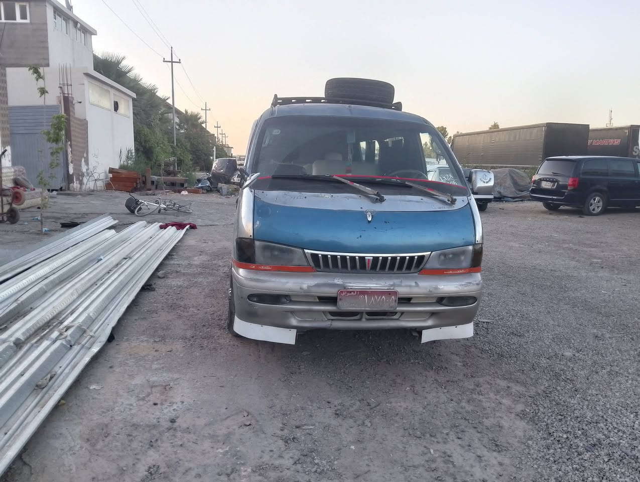 ئە م بریجوبوفروشتن
اڕم بلاستیک هە ولیر
گیڕو مە کینە و ئە کسل بە شە رت 
نوقسانی نیە مالی کاسبیە 
نرخ 20وە رە قە هە ربە لاشە
شوین سمود
***********
