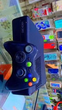 اكس بوكس ٣٦٠ • ٢٥٠ جيجا • نظيف