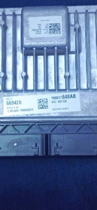 جراند شيروكي • PCM أصلي • P68617848AB