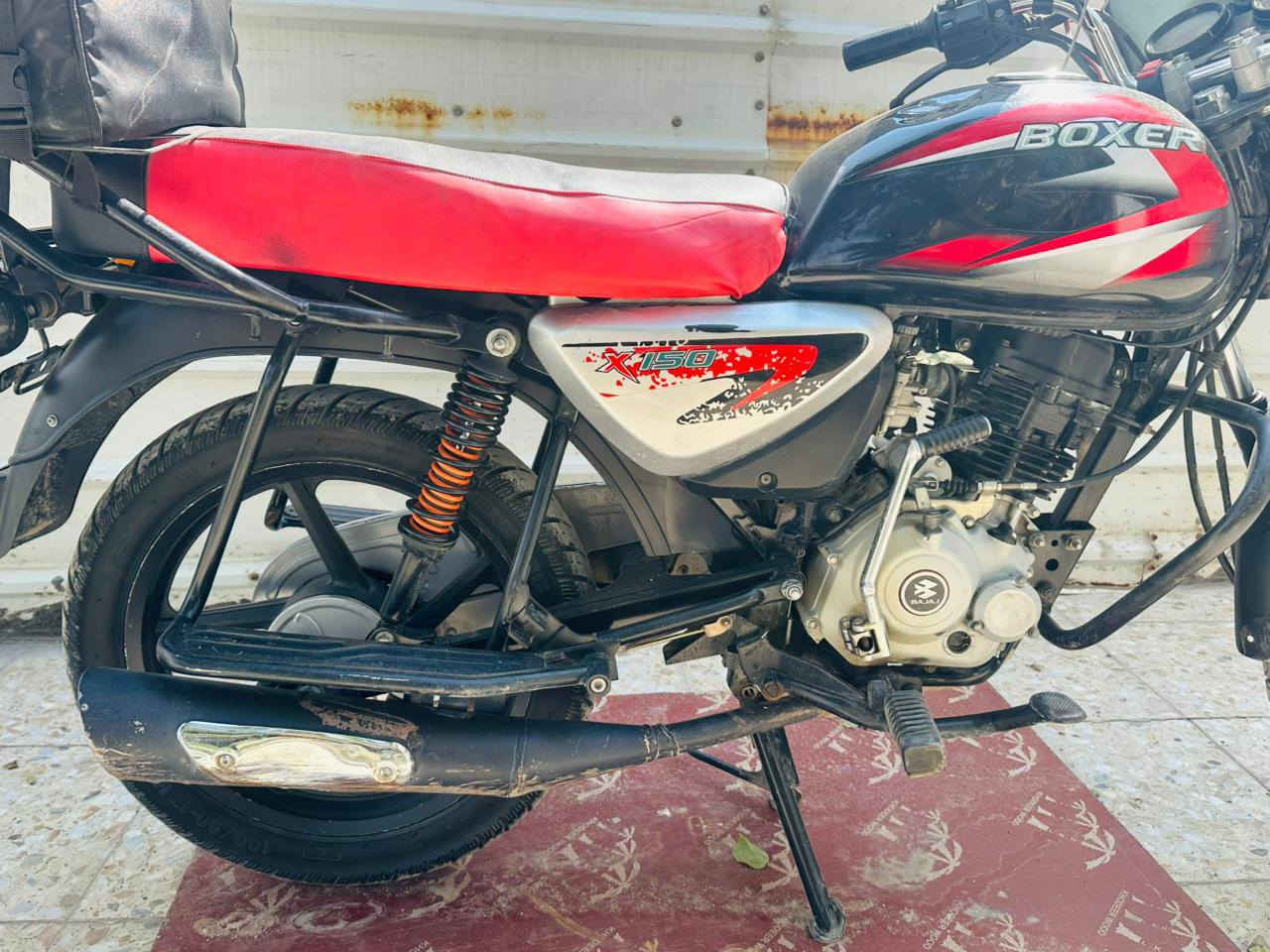 بوكسر ٢٠٢٢ رقم سنويه بغداد تحويل ثاني يوم دراجه نضيفه مكينه ناعمه خرسه لاصرف ولا بخار كهربائيات فول شغال اشاير دبل اشاره عالي ناصي سلف هندر سعر مليون و800 بيه مجال  شراي يتصل مكاني بغداد الامين ثانيه ***********
