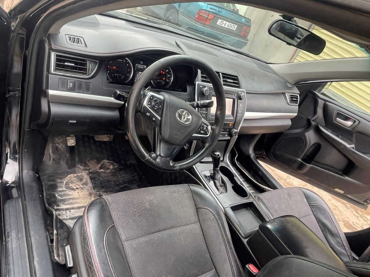 تویوتا کامری 2016
مواسفات se
سه یاره کی پاک و جوان
چاملغو بونیت لای سه کن  بویاغ ناو به تانه ی بویاخه
دو په له ساردی هه یه ماباقی سه یاره کی جوان و بیوینه یه
سه نه وی و ژینگه ی تا 28 تازه یه
سه یاره که که نه دیه حادیسه که ی پشان نادات
نرخی 133 وه ره قه و مه جالیکی برایانه
***********
*********** شمشمل, السليمانية
