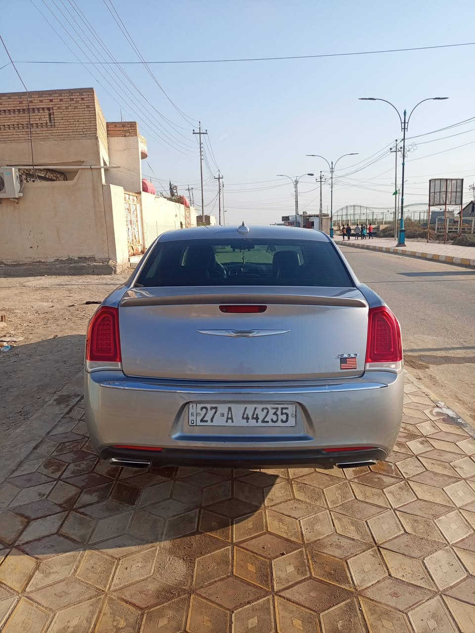 السلام عليكم سياره للبيع وابامه جديده مكفوله من الضربه بيه كلير قطعتين فقط ولباقي  كفاله 16 معلايه 22  للبيع اومراوس ***********8
