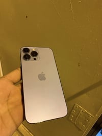 متاح  13 بروماكس مساحة 512 بطارية94%  ووتر بروف     للتواصل 0787194373...