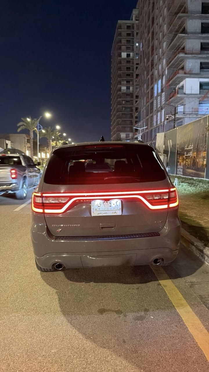 🇺🇸 للبيع: دوج دورانجو GT Plus 2023 وارد أمريكي
 • الموديل: 2023
 • اللون: سمنتي
 • الوارد: أمريكي 🇺🇸
 • الحالة: إكليين تايتل، بدون حادث، بدون إيرباك، بدون شواصي، بدون الغود
 • المواصفات:
 • فول مواصفات GT Plus
 • شاشة وسطية كبيرة
 • شيفتات ستيرن
 • تحكم بستيرن جهتين
 • بانوراما
 • بصمة وتشغيل عن بعد
 • رادار أمامي وخلفي
 • كراسي منفصلة ملكية
  .الصندوك شفط
وبعد هواي مواصفات…
 • المسافة المقطوعة: 65,000 ميل
 • المحرك: 3600 
رقم بغداد
 • موقع السيارة: بغداد

📞 للتواصل والاستفسار: ***********
