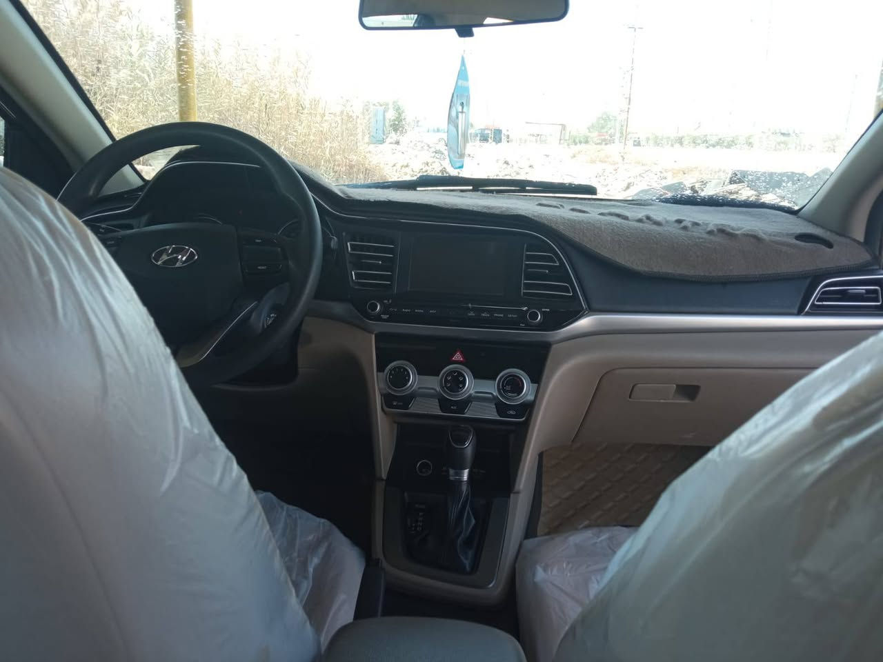 النترا خليجي 2020 بأسمي ماشيه 100الف جاهزه من كلشي تبريد تأير تخم جديد لايت زنون  دواخل مغلفه بالكامل سونارها مرفق مع الصور سعرها 127وبيها مجال  المثنى  الرميثه ***********
مكلف بالنشر اتصال للستفسار
