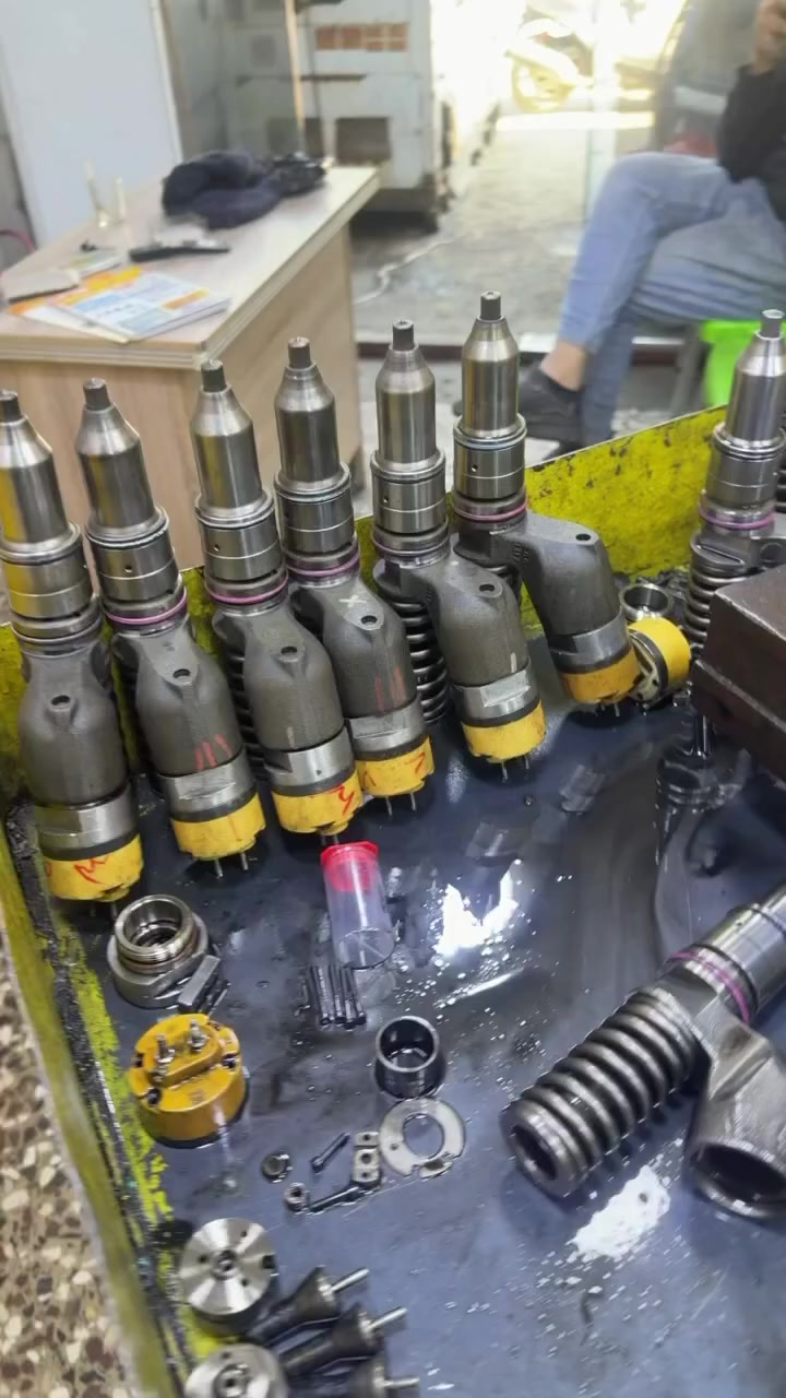 ‏ورشة هاشم الشمري كرادي 52 
‭0772 941 0688
‭0780 975 7799‬
