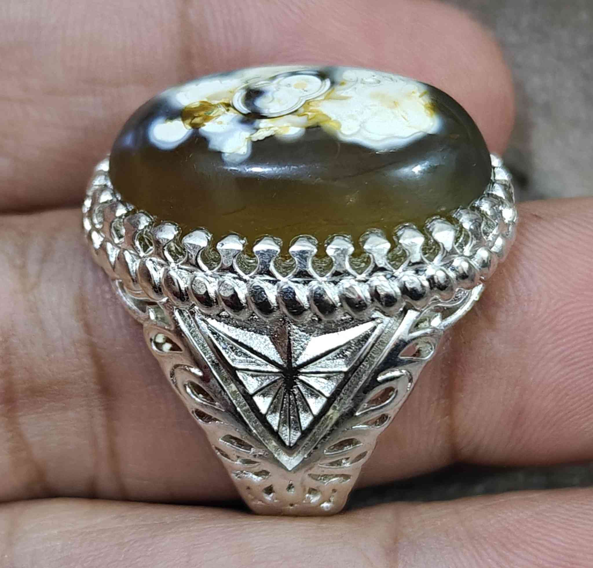 يالله 2 محابس داودي صياغة نحاس سعر الواحد 15 الف يوجد توصيل كافة المحافظات عنواني بغداد واي استفسار مراسلتي على الخاص


**إذا كنت صاحب هذا الإعلان وتريد حذفه لأي سبب، رجاءا أرسل رسالة إلى الدعم الفني**