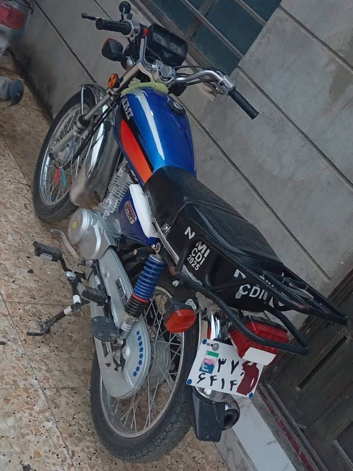 دراجه 4 گير نامه امتياز 2025 اوراق سكنر الدراجه شلعه ومعدل فول وما مبدل بيها برغي مكان الدراجه كربلاء العامريه سعر الدراجه 550الف وبيها مجال للشراي الدراجه مالت جناي والولد مرتب وعلكد شعله يروح ويرجع بيها  صاحب الدراجه علي صادق رقم راعيها (‏‪***********‬‏)
