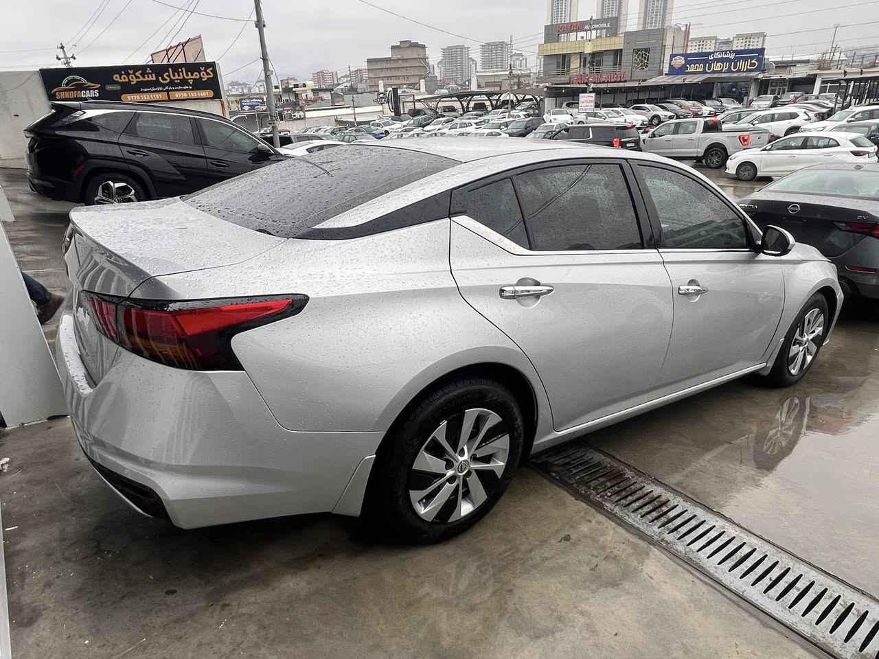 التيما. 2024
مواصفات اس
بيه شويه من الصندوك
اربع قطع بخ امريكا 
رقم الشاصي موجود
حجر بشرط
بدون ايرباك
بدون دواخل
مكانه سليمانيه
كاتي 
***********
للسعر اكتب رقم 4
السعر مناسب
مايه 30 الف
