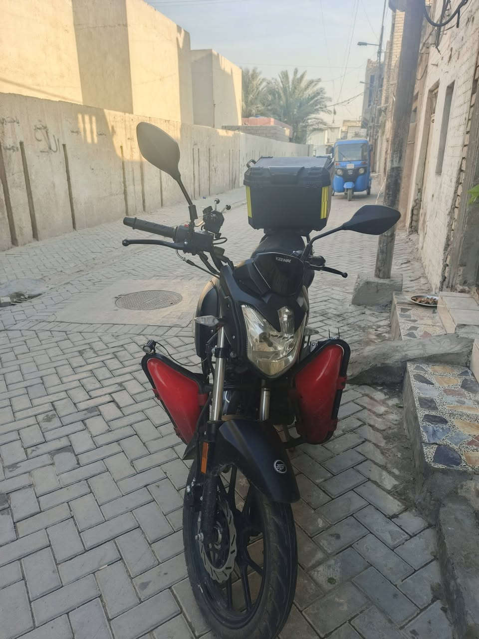 دراجة RK موديل 2025
📍 الموقع: بغداد – مدينة الصدر
🗓️ مشتريها بشهر 3 
رقمها اربيل 
💰 سعر الشراء كان: 3 ملايين
🚨 البيع الآن بسبب ظرف طارئ
💸 السعر المطلوب: مليون و700 
الدراجه كلش حلوه وتفيد أهل دليفريه 
للتواصل /***********
