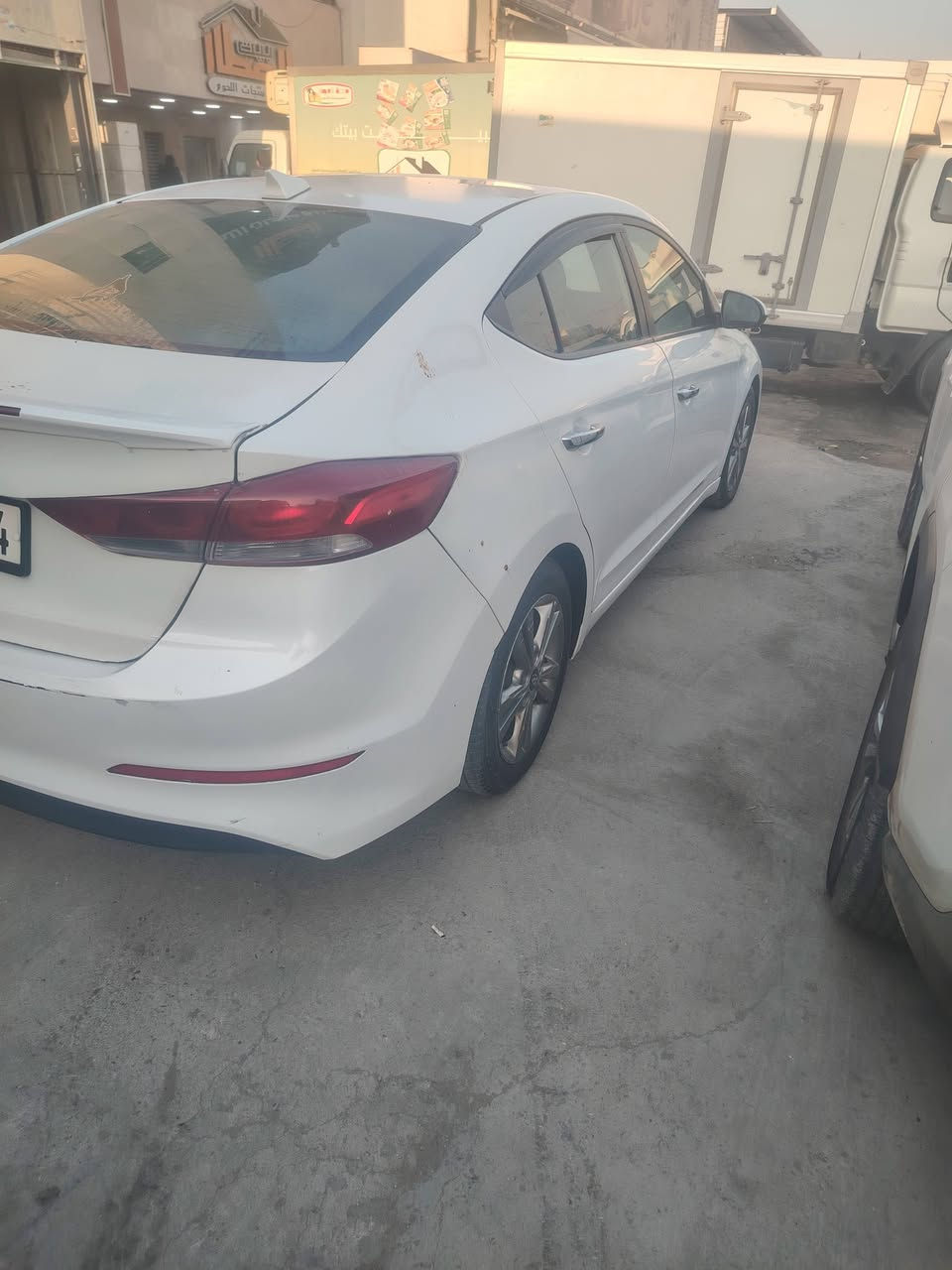 سلام عليكم للبيع النترا فول موديل2018 وارد أمريكي رقم بغداد سنويه مجدده تحويل مباشر كير مكينه خير من الله صدر أمامي وخلفي جديد تخم تاير جديد كهربائيات كله شغاله تحكم استيرن سياره مكانين بارد جاملق الامامي والخلفي رايدها 135 للاستفسار ***********
