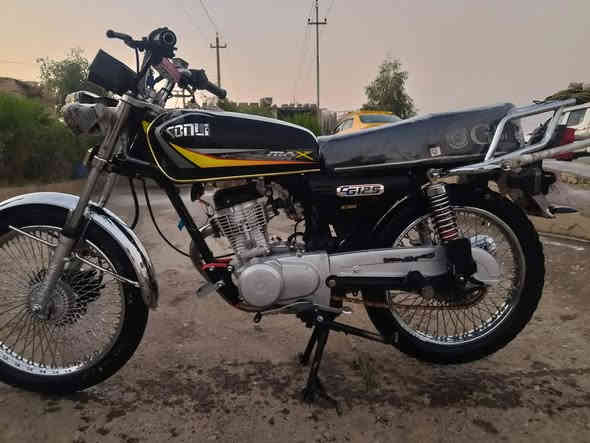 للبيع سونك 23 نضيفه مامفتوحه سعر 550وبي مجال للطيبين اتصل خاص مفتوح ***********
