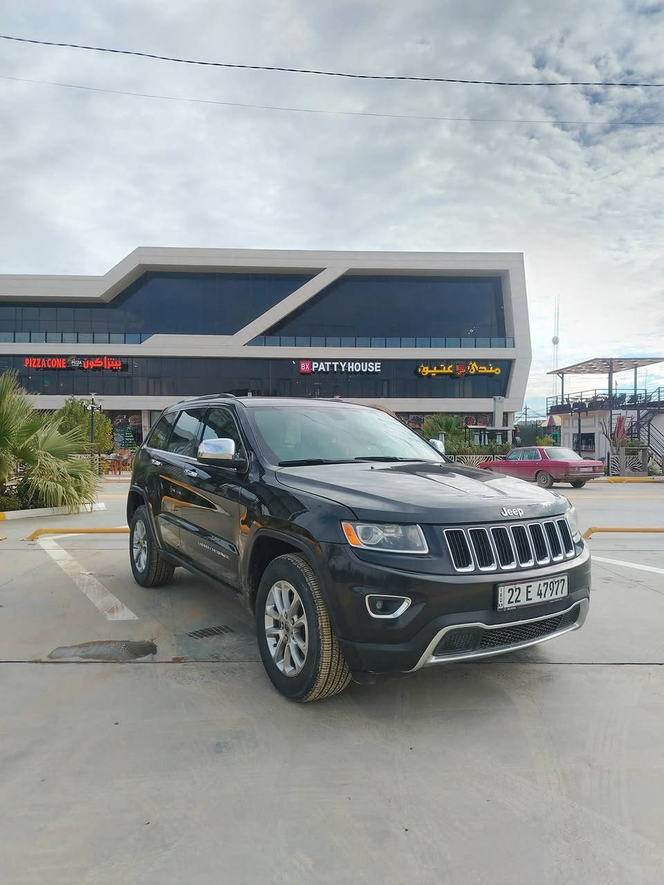 بدون حادث فقط صبغ  بخشم الجاملغ جهه اليمين بدون دواخل

مواصفات

بصمه تشغيل

بصمه أبواب

تحكمات ستيرن

شاشه كامره

قطعتين تبريد

فور ويل 

نظام أيكو

نظام فرامل

سبورت

مانع انزلاق

شفات

 كير مكينه مكفولات تبريد ثلج حداديه صدر جديد تخم تاير جديد ترايها حلو رقم أربيل بأسمي شرط التحويل السعر 220 $وبيها مجال للشراي مكاني ديالى بعقوبة للستفسار أتصال ع الرقم ***********
