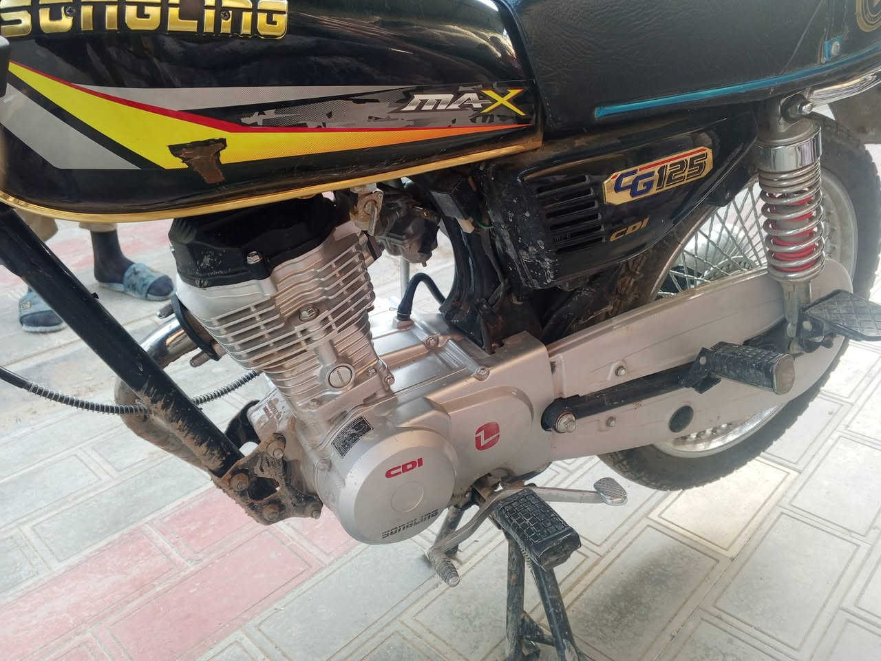 تايكر 25مكفوله كفاله عامه بابل جبله السعر 600وبيه مجال بسيط
‏‪***********‬‏
