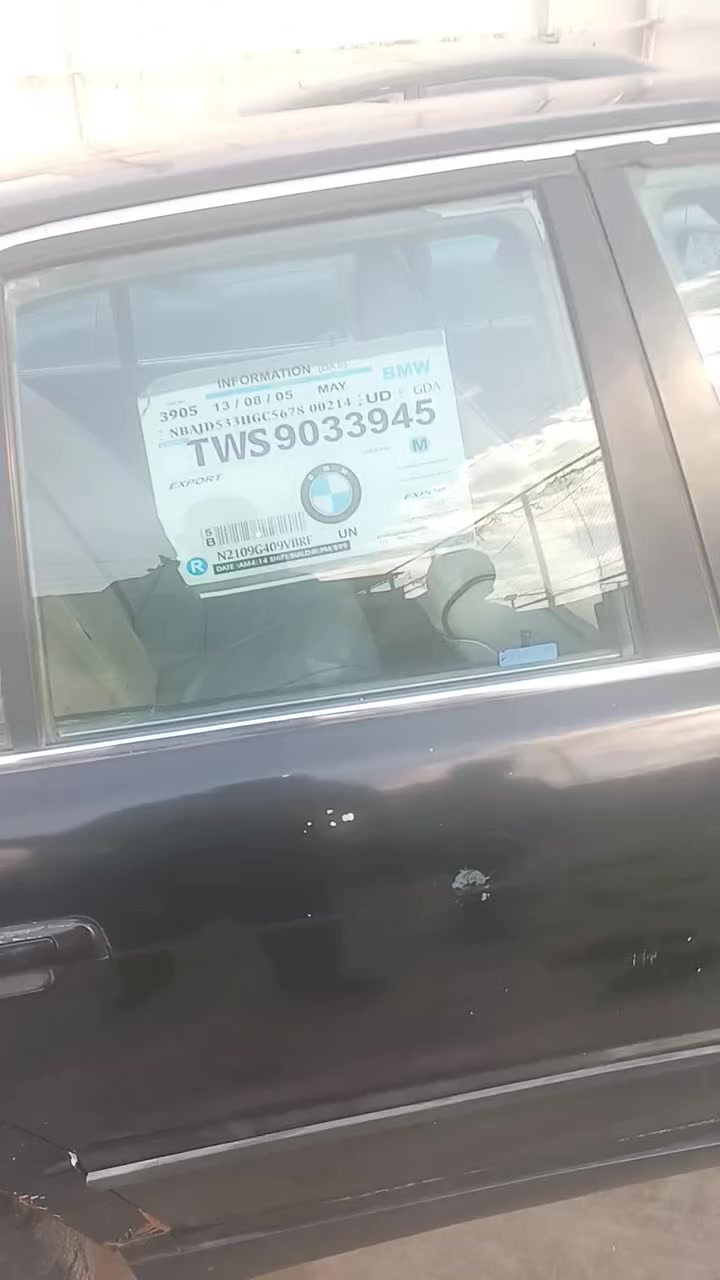 سلام عليكم بي ام للبيع رقم بغداد محرك سته سلندر مفتوح مكينه كير حداديه تبريد شغال  تخم تأير كهربائيت كله شغاله فتح شغاله مكانه كربلاء السعر35 التصال ***********
