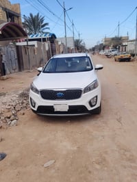 سورنتو للبيع موديل 2015 شكل 16 وارد خليجي مكينه سته تبريدأمامي او خلفي...