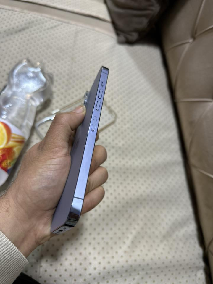 ايفون 13 برو ماكس للبيع او مراوس ب14 برو ماكس فقط بطاريه 91 نموذج m ذاكره 256 بي مسج من ابل فقط الجهاز وتر بروف وبي ضمان مكفول من كلشي نضافه 100‎%‎  مكاني بغداد التاجيات السعر 660 وبي مجال بسيط توصيل ماعندي ***********
