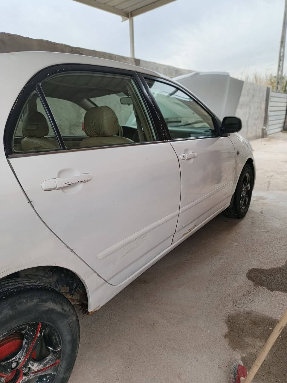 السلام عليكم
سيارة كوريلا بيكاتشو موديل 2004 للبيع 
المواصفات
1ـ يسرى بلاد
2ـ سنوية مجددة لحد 2030
3ـ مشروع وطني
4ـ تبريد شغال 
5ـ تخم تاير 
6ـ باتري وراديتر جديد
7ـ محرك 1600
لمعرفة السعر الرجاء الاتصال على الرقم *********** 
البصرة/ الزريجي
