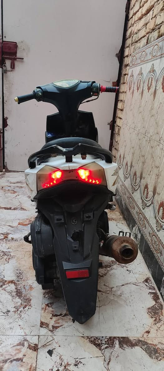 دراجه اف اس للبيع السعر ٤٠٠ للتواصل خاص او ***********
