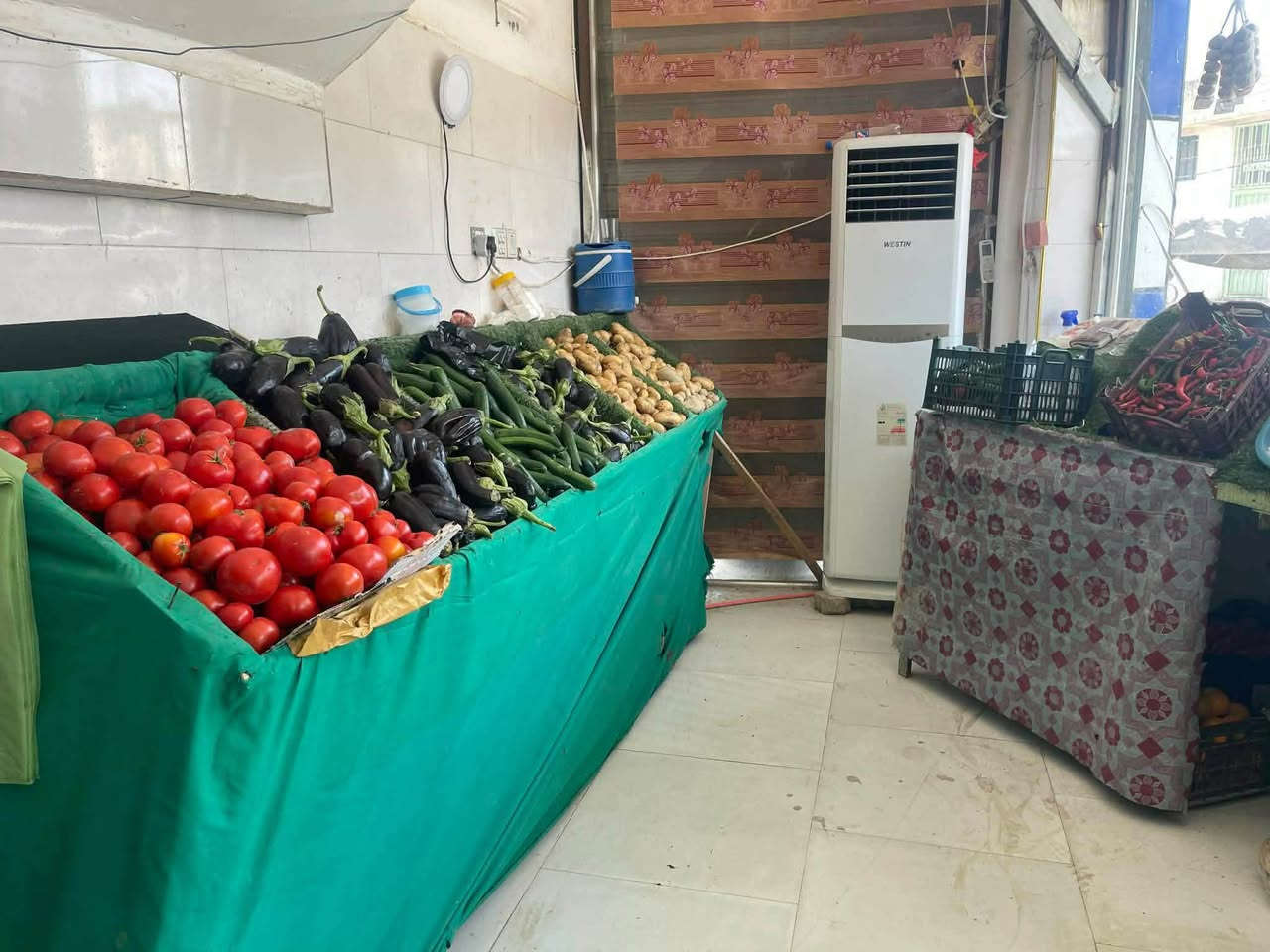 محل مخضر ودجاج سوه لبيع بسعر كلش مناسب ورخيص
مكلف بالنشر الخاص مغلق المراسلة علئ الواتساب عبر الرقم في اسفل المنشور 

1سبلت عمودي نضيف ثلج

2ميوز مال عرض مخضر عدد7حجم كبير

3كلوبات محل كله جديده 

4بيه ميزانيات ثنين واحد كهرباي واحد عادي

5بيه هلاسه مال دجاج نضيفه 

6قفص دجاج بيه 

7مبرده لدجاج

8سنك مال ماي لدجاج

موقع لمحل بحاوي نهضه قرب محلات حجي حميد خيكاني 

لمحل خير من الله سبب بيع دراسه

رقم تلفون +964 789 354 4123


**إذا كنت صاحب هذا الإعلان وتريد حذفه لأي سبب، رجاءا أرسل رسالة إلى الدعم الفني**