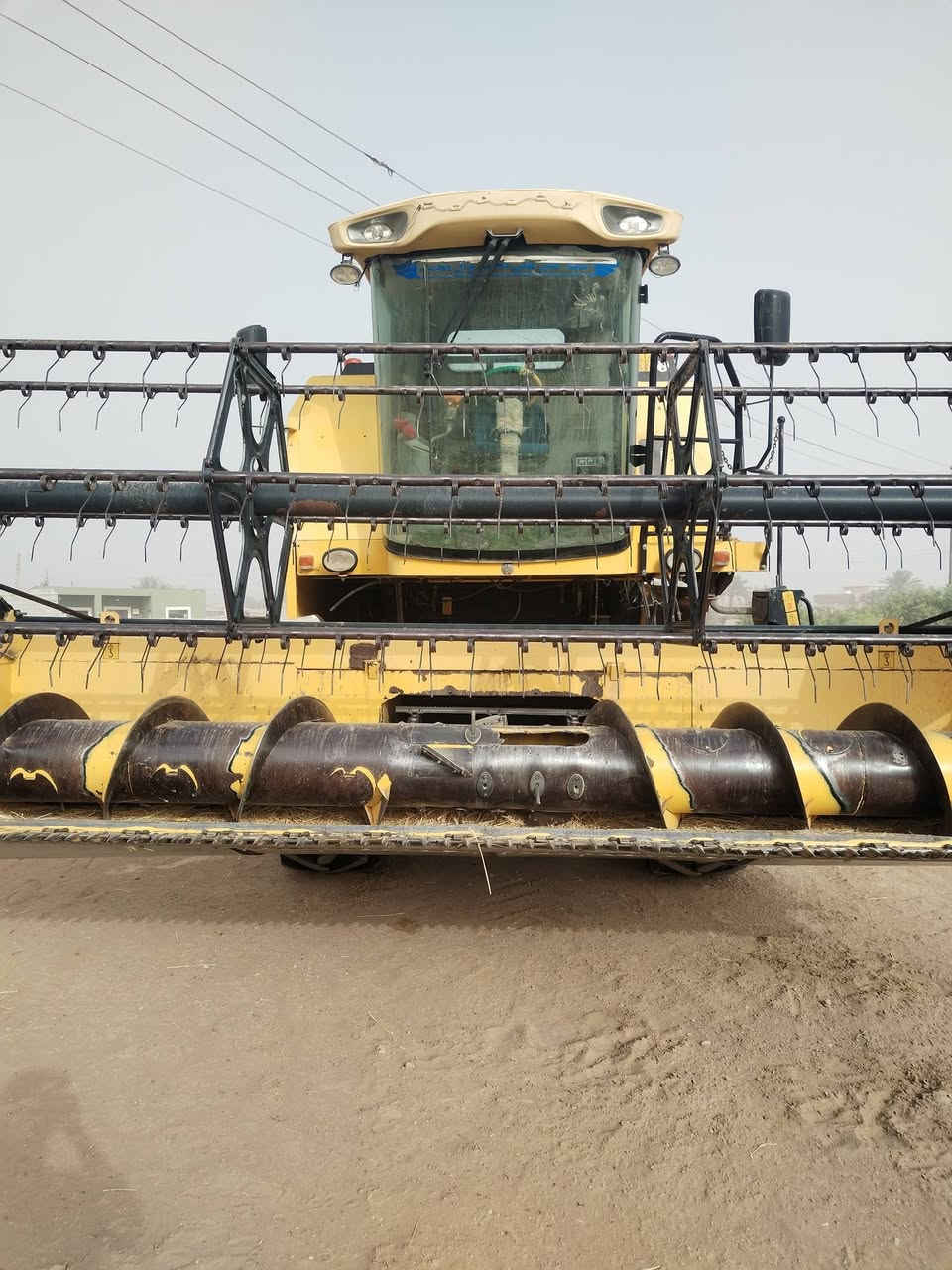 السلام عليكم. حاصده للبيع موديل 2014 السعر 75 مليون. للاستفسار ***********
