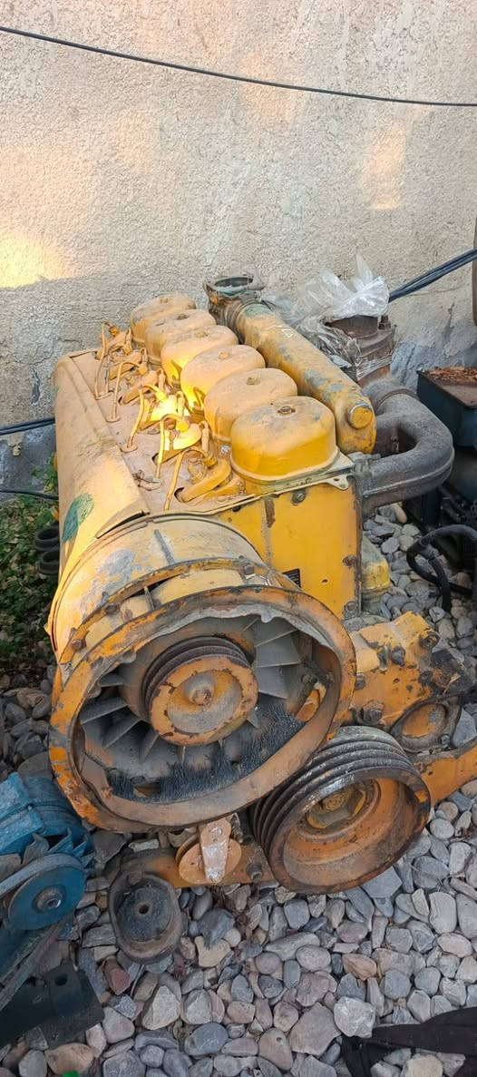 ***********للبيع
