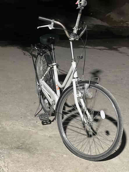 دراجه هوائيه للبيع النوع سولد ياباني 
دراجه نضيفه

يوجد بريك امامي خلفي 

بايسكل كامل مكمل 

الموديل 2020
السعر 130 بي مجال للشراي 
مراوس ايضاً مع دراجه ناريه (ماطور)

للتواصل خاص او رقم هاتف 
***********
مكاني كركوك
