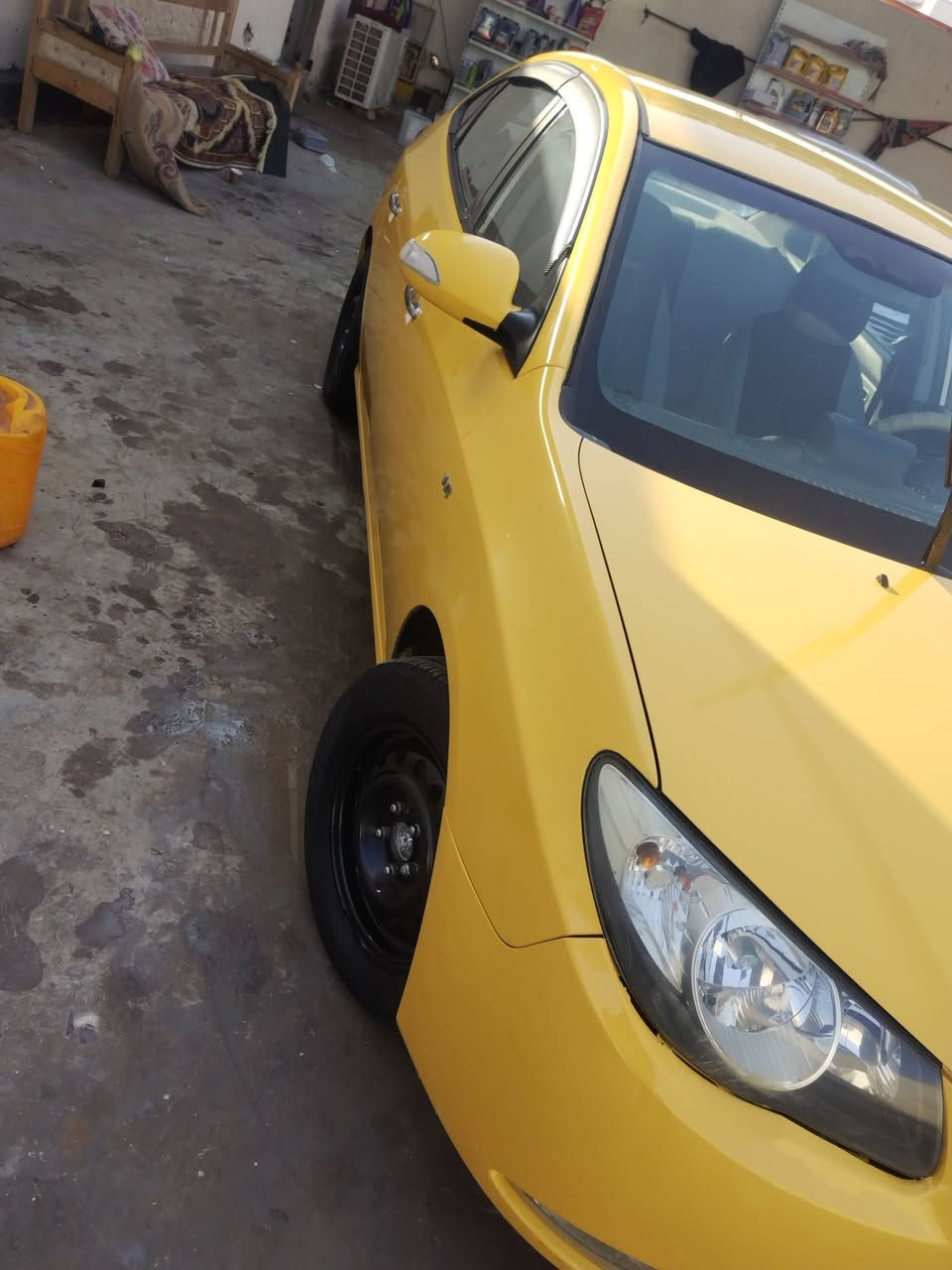 سلام عليكم النتره 2010 أدوات كص جنطه جاهزه من كلشي عينه ليزريه مكان سياره ميسان الاستفسار الاتصال بل ***********
