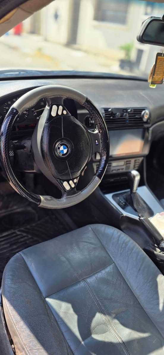🚘🔥 للبيع BMW E39 528i صقر — موديل 1999 رقم أربيل الجديد 🔥🚘

BMW 5 Series (E39)

سيارة مرتبة ونظيفة، مواصفات كاملة وحالة ممتازة ✨

🔹 أصل السيارة 528i
🔹 محرك 3000 دبل فانوس — عزم وأداء ممتاز
🔹 فتحة سقف
🔹 مرايا كهرباء + شفط
🔹 كشن جلد كهرباء للأماميات
🔹 تحكم ستيرن شغال بالكامل
🔹 مثبت سرعة
🔹 دركة M
🔹 ويل M
🔹 دعامية M سبورت

✅ تبريد ثلج
✅ كهربائيات كاملة بدون أي نقص
✅ السنوية تنتهي 2030
✅ السيارة بيها فقط 3 قطع صبغ بدون أي ضربة
✅ السيارة جاهزة للفحص

💎 سيارة راحة، هيبة، وثبات بالطريق.

💰 السعر: 96 ورقة قابل للتفاوض
📍 الموقع: بغداد
📞 ***********
