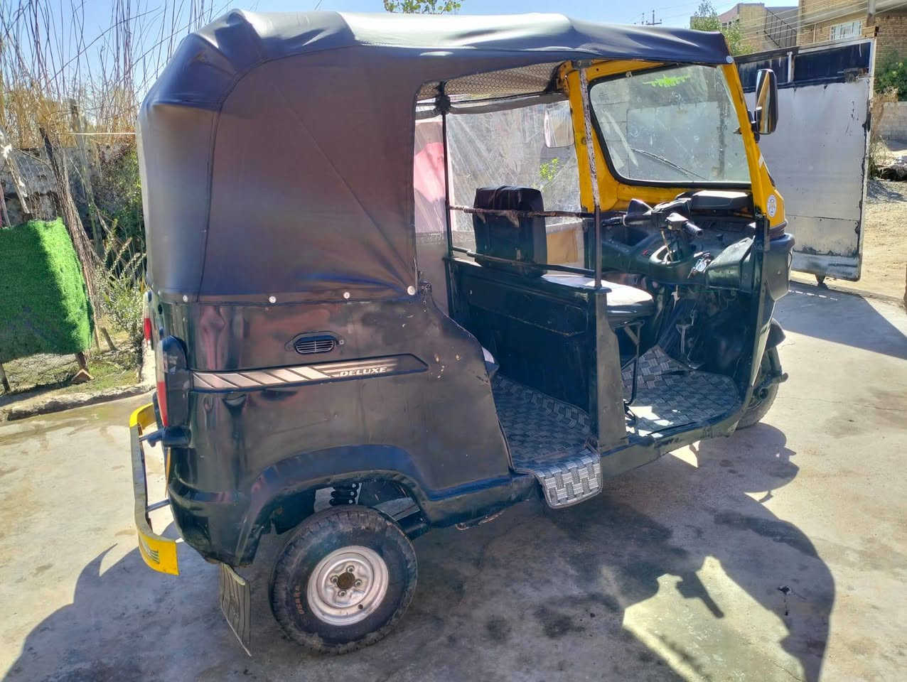 تكتك 18 شهر 8اوراق مكاني بغداد سعر 3 وربع وبيها مجال حك جية ***********
