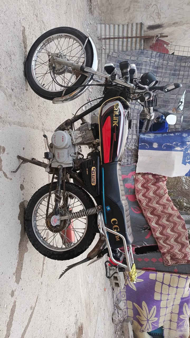 ماطور تايكر 2018مبدل بستن كهربائيات كلها شقاله دبلات شقاله كزوز رياضي تواير جدد السعر 325 مكاني الايمن ***********
