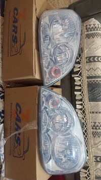 غراض للبيع مازدات و بك لايت واحد من البك لايت مفطور   السعر 60 الف  07...