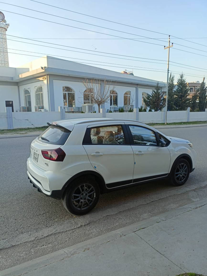 جیلیgx3 pro مودیل 2025فول مواسەفات سفر کیلومەتر ڕەقەم هەولیر بەناوخۆمە تەنها 200کیلۆمەتر ڕۆشتوە سعری خوار هەموو بازاڕو شەریکە سعری 128مجال
***********
*********** شمشمل, السليمانية
