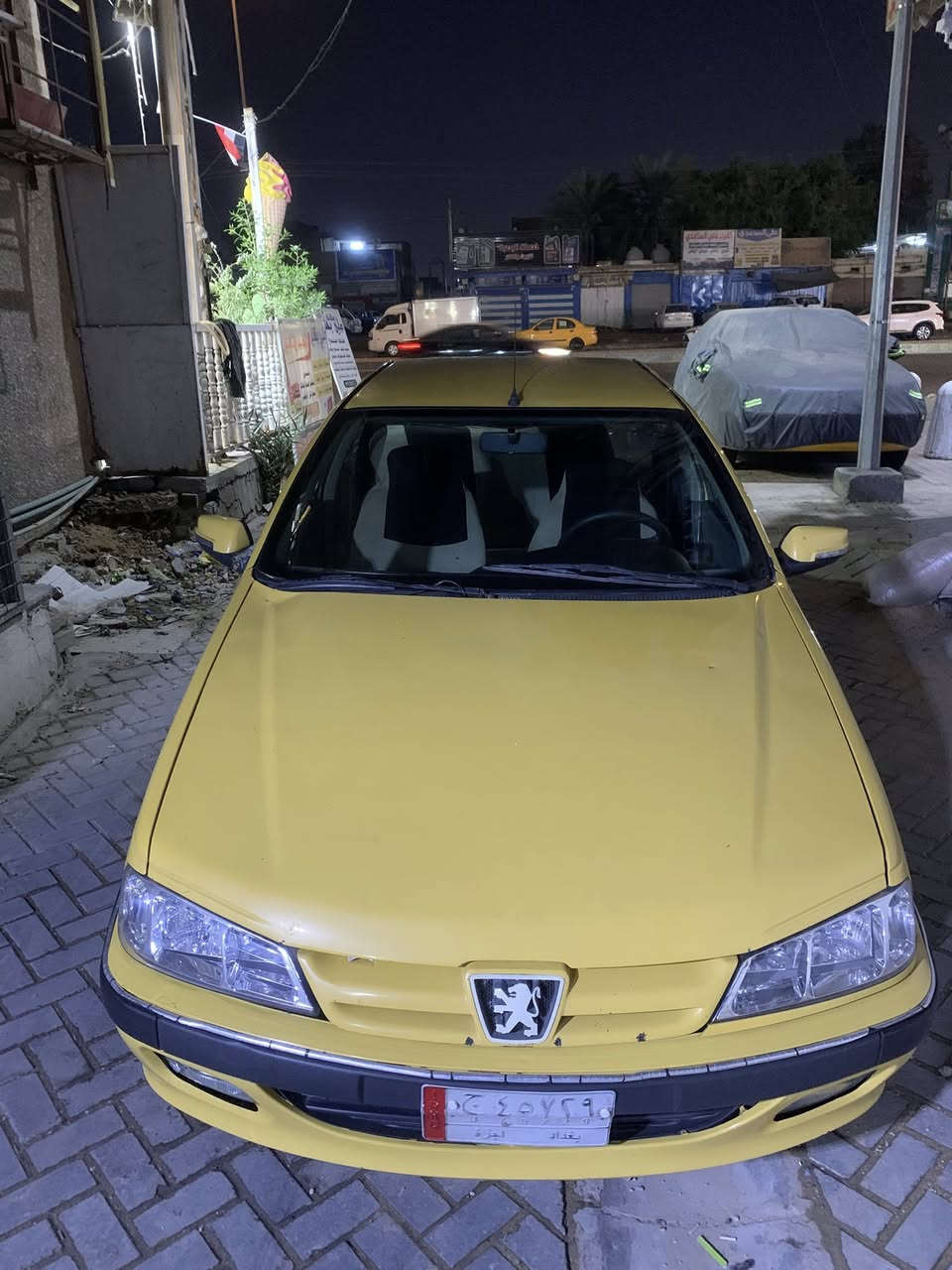 السلام عليكم سياره بيجو بارص 15  السياره حلوة وكلشي بدلت بيه حديد بسمي رقم نكليزي تبريد ويه سويج السياره خير من الله بس سار بيه صوت بلمحرك ماعرف شنو بس تمشي مابيه شي سالت كلمن يحجي شكل اريد ابيعه على وضعه مكاني مدينه الصدر الأولى ***********
