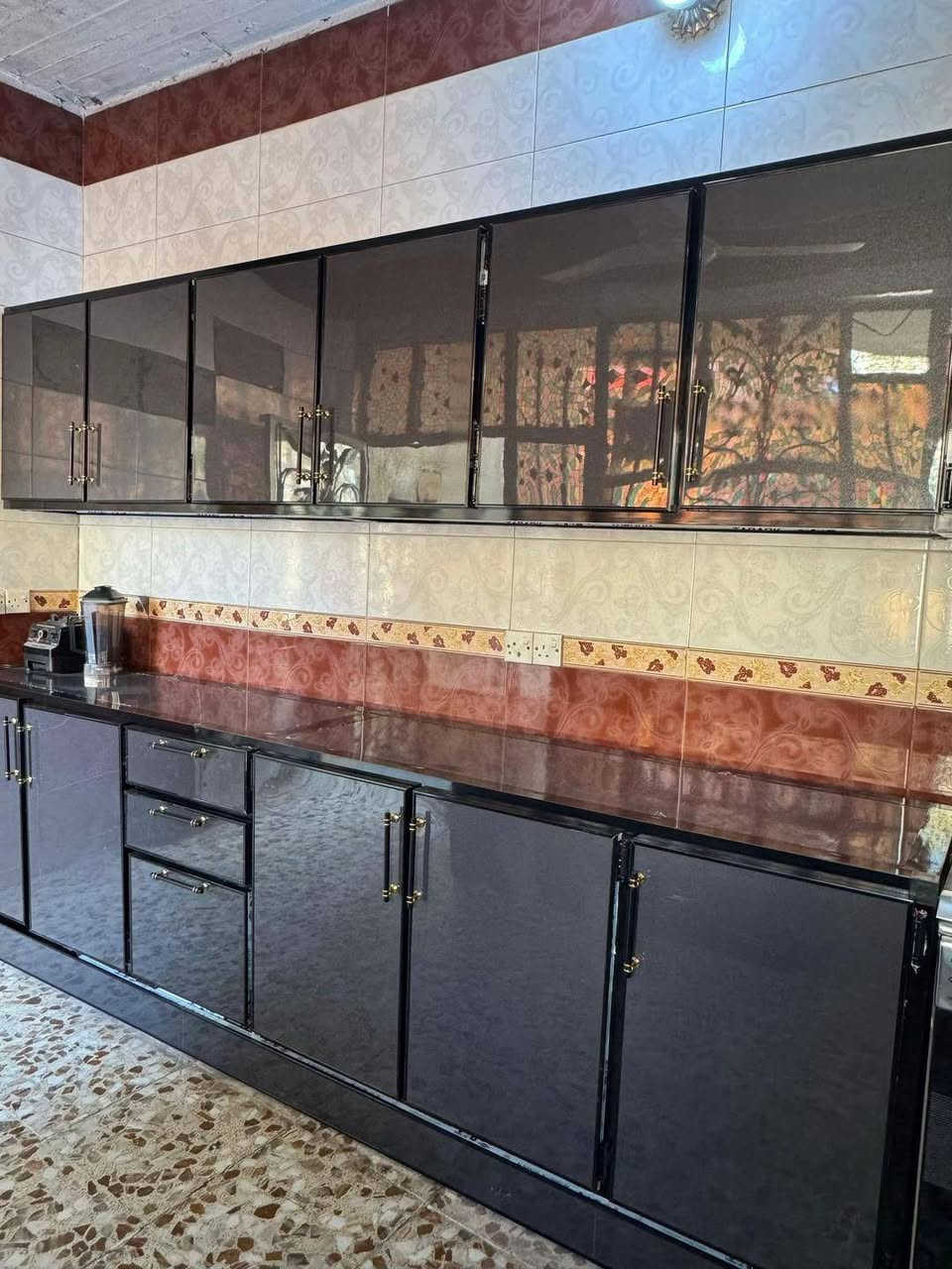 السلام عليكم 👋
✴️ يعلن معمل المنيوم المصطفئ 💥
✴️عرض لفتره محدوده سعر المتر الكاونتر 100الف فقط شغل تسكام ضمان العمل 5سنوات 
✴️ 1 تصليح كاونترات💥
✴️ 2 نقل وشد كاونترات 💥
✴️ 3 تسكام كاونترات شغل درجه اوله💥
✴️ 4 تسكام بيبان بي في سي  +شبابيج بي في سي 💥
✴️5 تسكام جزامات احذيه حسب القياس ولرتفاع💥
✴️ 6 مكان العمل مهناويه قرب مجمع جوهره 💥
رقم التصال/***********
 ***********
