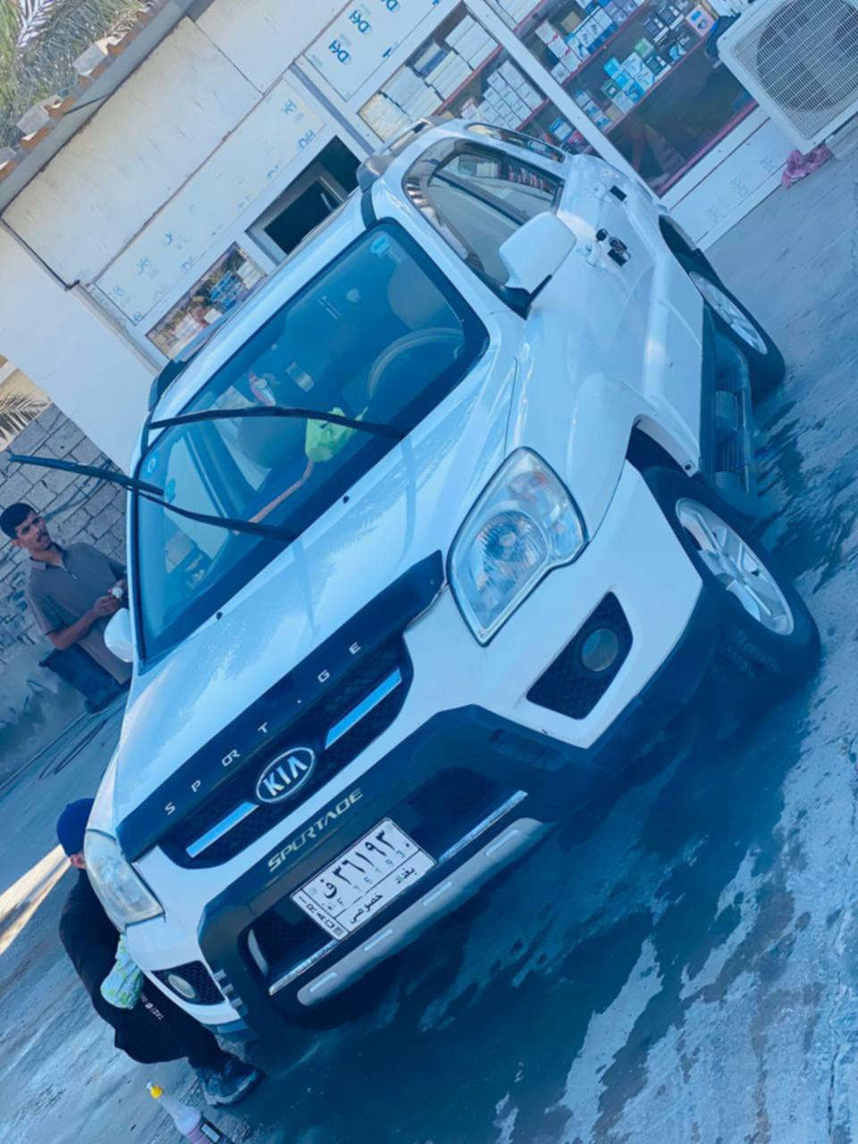 ***********
للبيع
