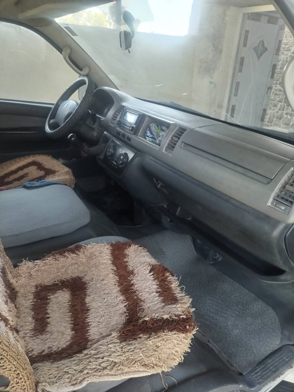جنبي عاليه موديل ١٤ ماشيه ١٦٠ جاهزه تبريد شغال نضيفه عالبلاد سعر ١٣٩ ***********
