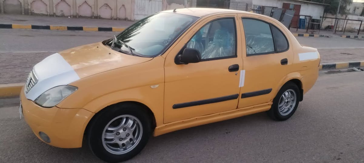 سلام عليكم سياره طيبه 2016 جاهزه سنويه 2028 تحويل شوكت ما يعجبك مكينه وكير كفاله كفاله من ضربه وتبديل حداده حلوه تخم تاير دواخل جديده تنته جلد ارضيه جلد سياره ما ناقصهاء شي كبل لشارع كهربيات كلهاء شغاله من طول لطول ويل كب جديد مكاني ميسان العماره سعر 27 وبيهاء مجال رقم *********** متاوجد وتساب
