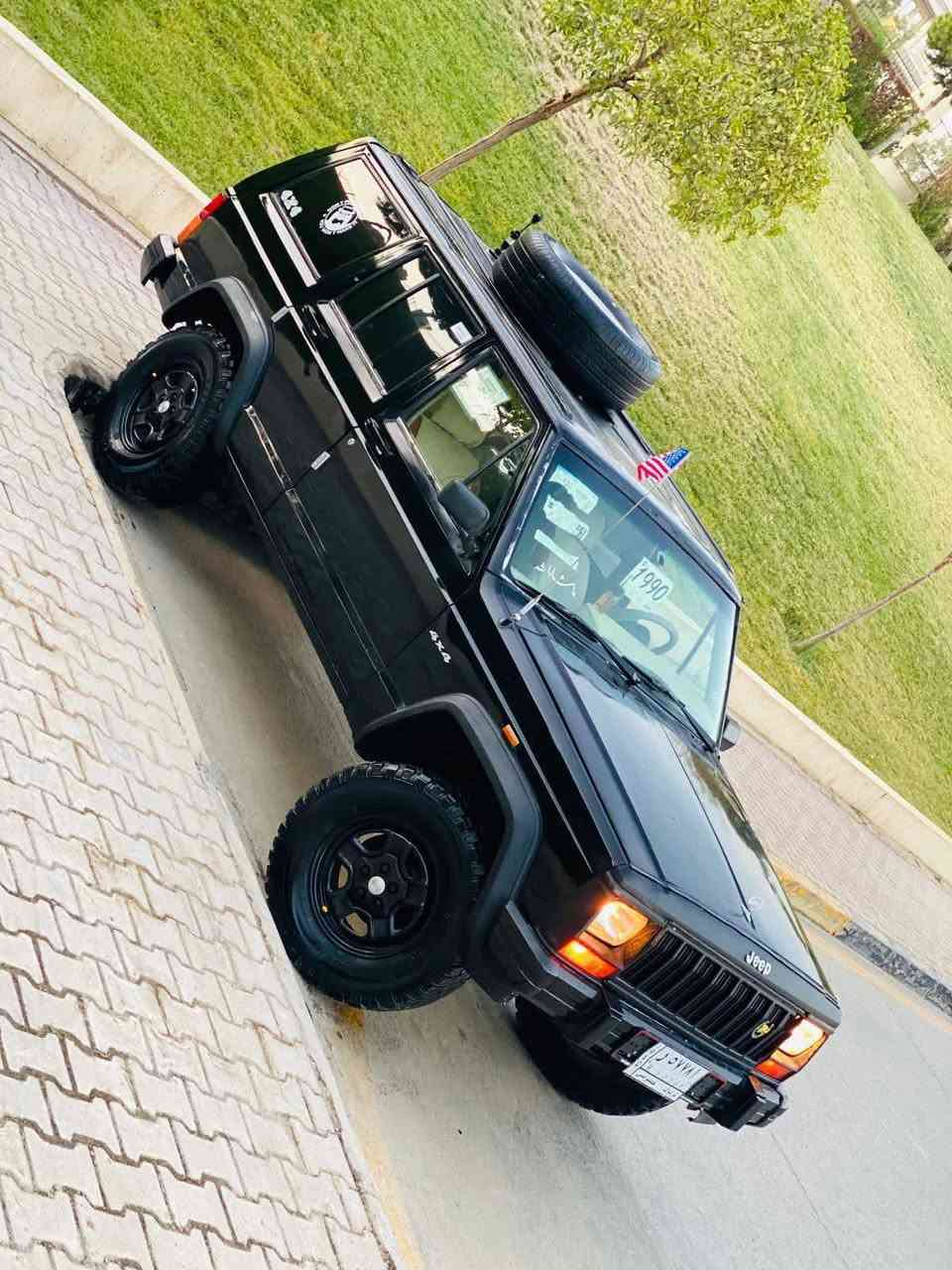 بـــــــۆفـــــــرۆشـــــــتــــــــن 
ماشاءالله له جواني و قوه تى
سعری/ ٢٩ وه ره قه و مه جال ..
جؤري سه ياره /جيپ شقارته
ره شي قه تران 🖤
سەنەوی اصلی ئەوەلیات و حاسیبە
به شه رت 
ناو زه رد بيلادي 📦
مۆدێل /90 
گێڕومەکینەی ئه رنه ب 3000 لؤك
 گێر تۆماتیک  
دەبڵ گئر 
کارەبای کامل مەزبوت 
چال و ساردو شوختي نيه 
شان و سه قفي شوشه
گه رمي كاره باي كامل مه زبوت 
کوشن کارەبا و جلد 
ئاوێنە کارەبا  و ئۆتۆ
جوار جام کارەبا
پاوەر ABS
سیدیبۆکس 
سوکان ڤۆلیۆم
پێشو دوای جرکەی تیا نیە بەشەرت 
تازە پێشودوای داگیراوە
تاقم تایەو ویلی لۆک به سراوه 
سه نه وى / ئه وه ليات / حاسيبه / موس براوه به شه رت 🤍
ته نها فرؤشتن 

📞☎️ 
*********** السليمانية, العراق
