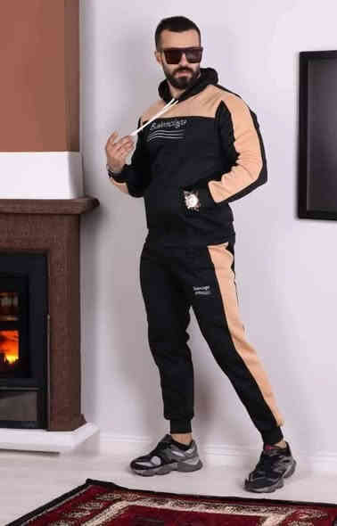 تنزيلات 
#قطع_اخيره
تراك رجالي قطن شتوي 
القياس 
M l xl xxl
#السعر__13_الف__قطعتين__25__الف
 #_3__قطع_ب35_الف
الهاتف
***********
موقع المحل الانبار قضاء حديثه شارع الوسطاني مقابيل عيادة دكتورة عربية 
ملاحظة توجد خدمة توصيل جميع المحافظات 6 الف
